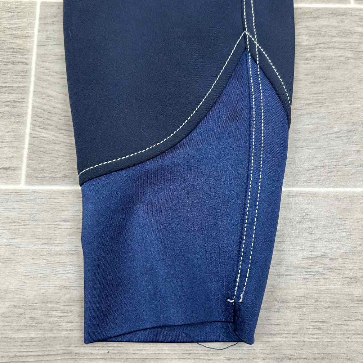 KL Select USG "Lara" Silicone Grip Knee Patch Breeches, Size 26 L