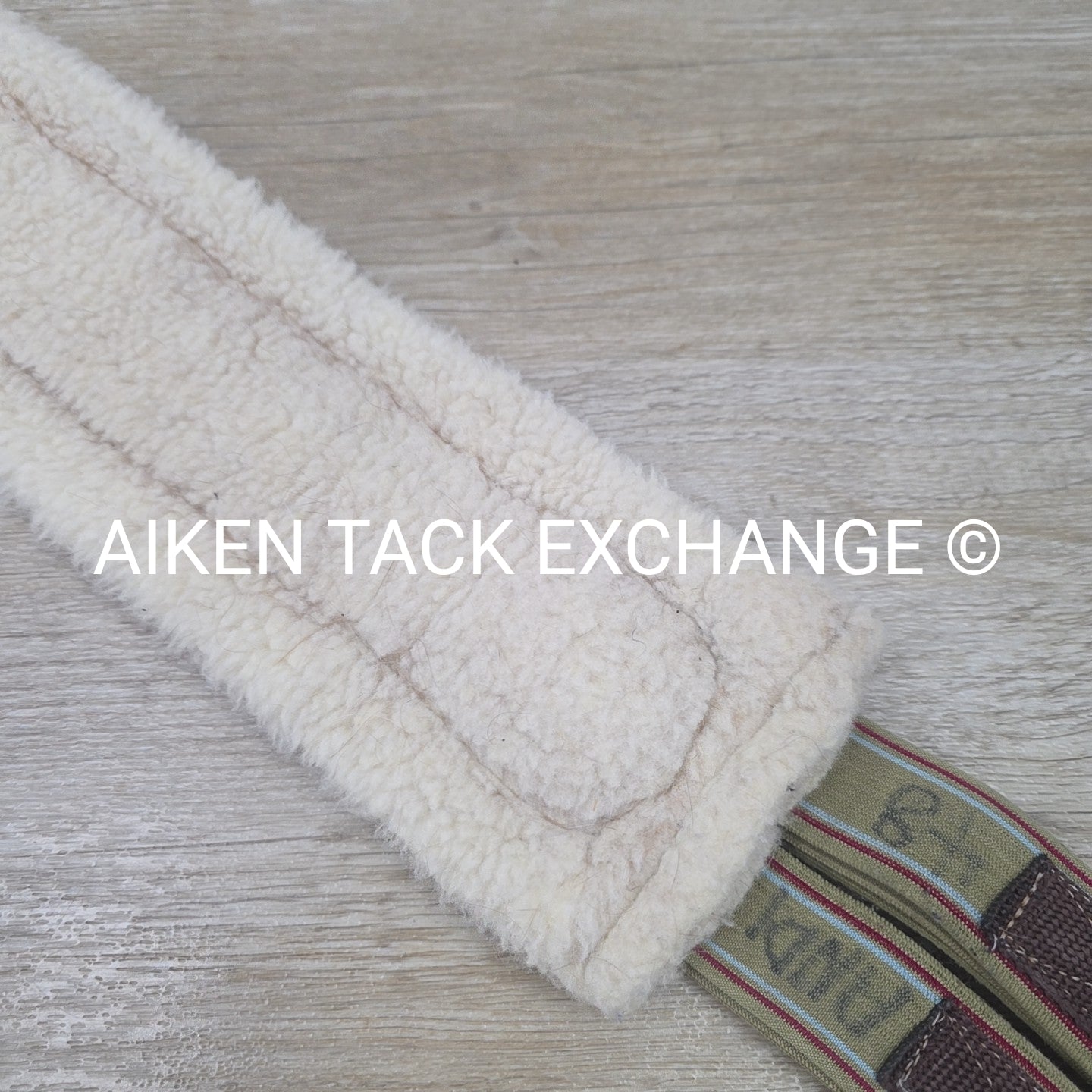 Walsh Fleece Girth, 48"