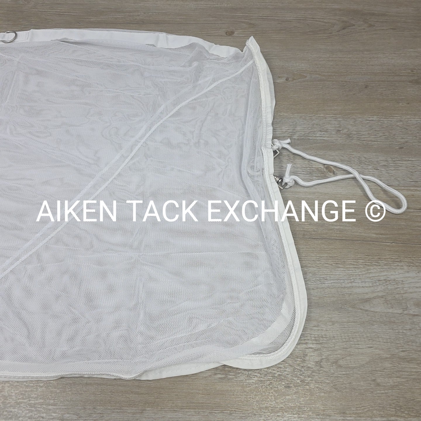 Fenwick Equestrian BodyGuard Mesh Cooler, White (has some marks) 60"