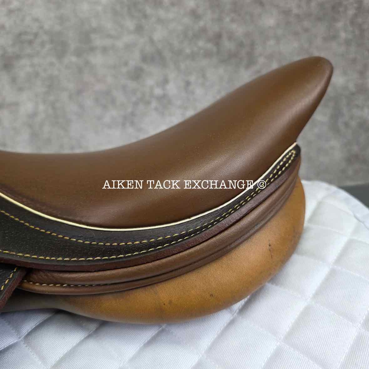 Collegiate Miller's USET Close Contact Jump Saddle, 16.5" Seat, Medium Tree, Foam Panels