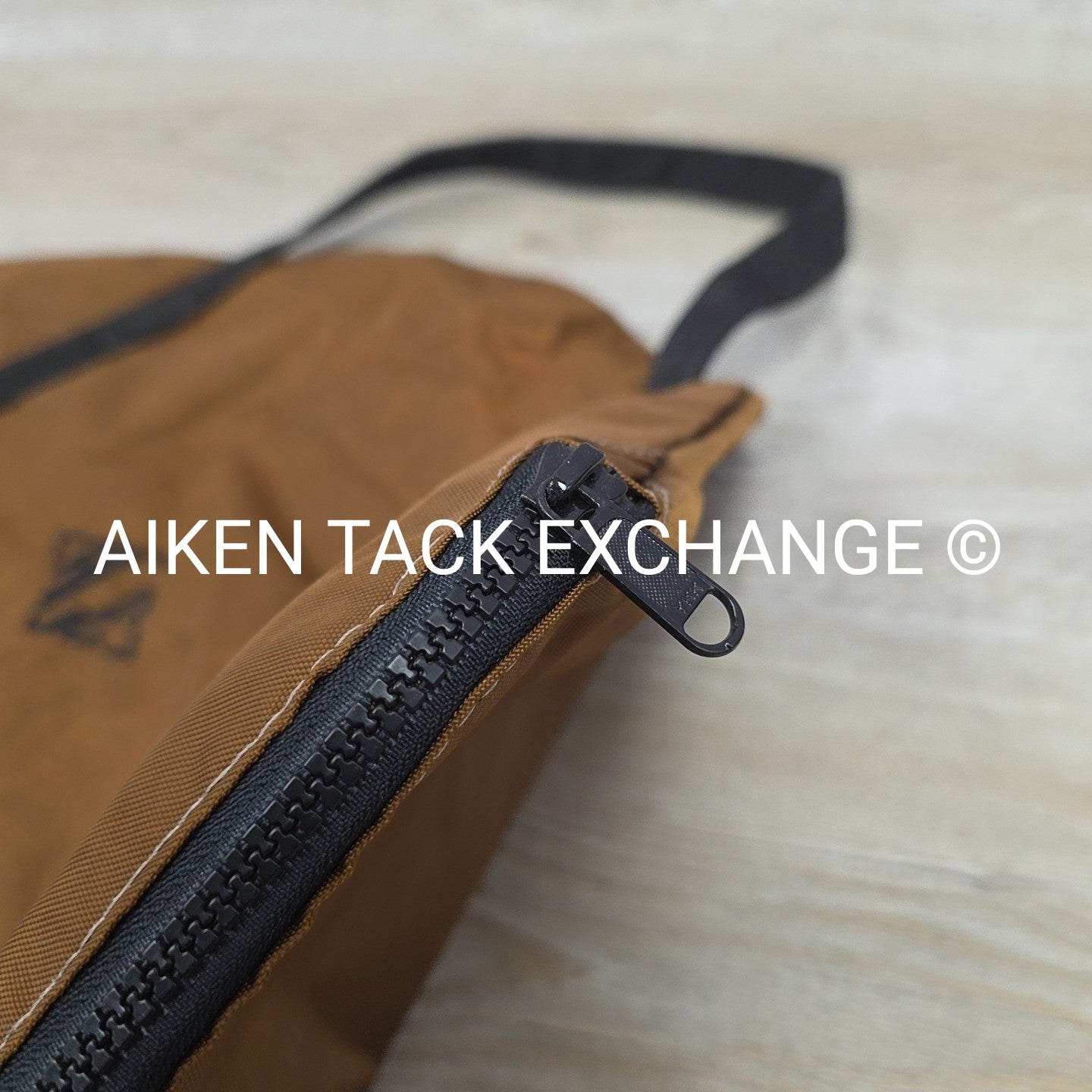 Saddle Carry Storage Bag, Has Monogram