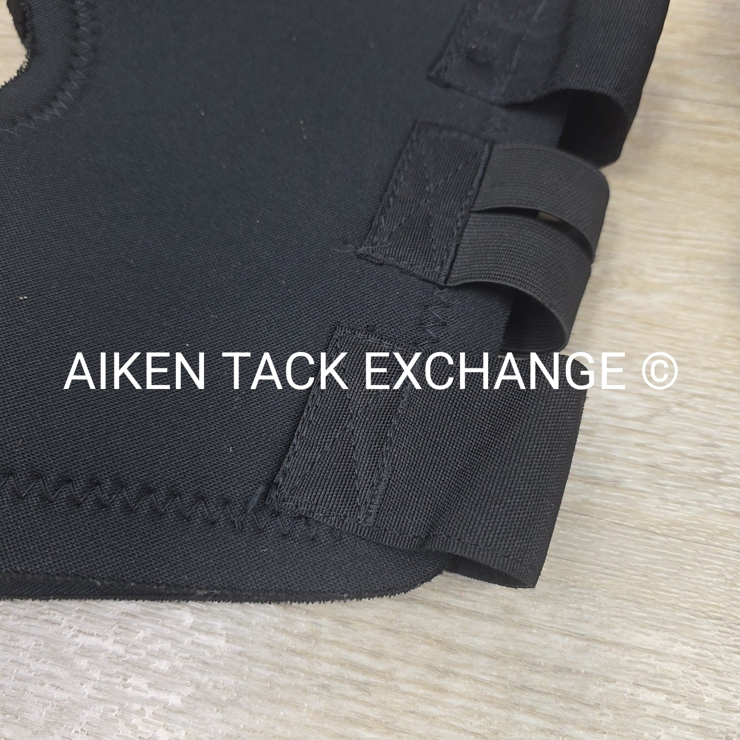 Back On Track Royal Padded Hock Wraps Deluxe, Size Medium