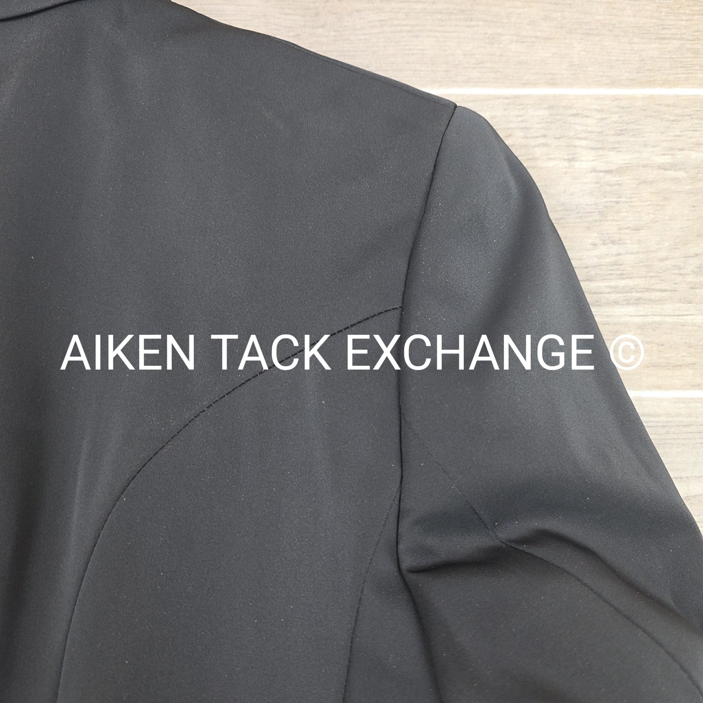 RJ Classics Comfort Stretch Softshell Xtreme Dressage Shadbelly Show Coat, Size