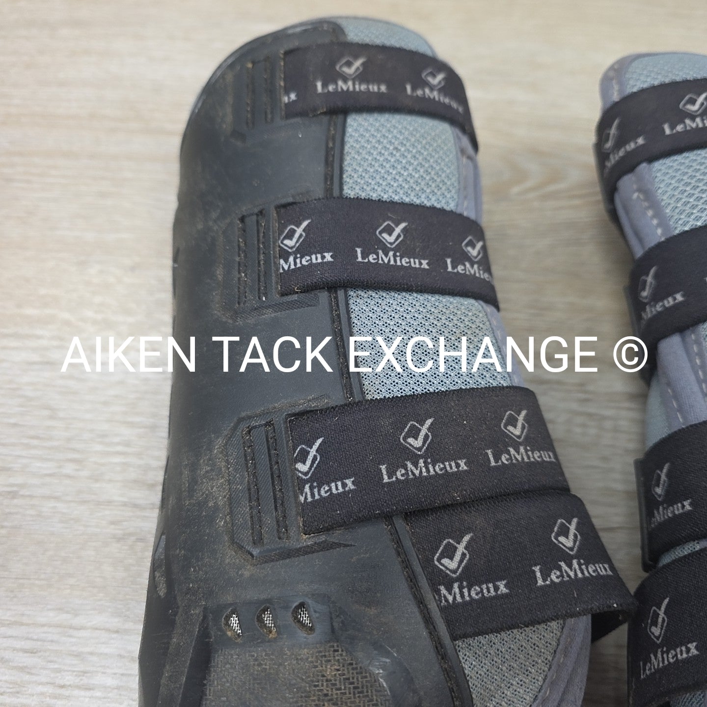 BARGAIN BUNDLE: LeMieux Open Front Tendon Boots, Medium Front & Large Hind