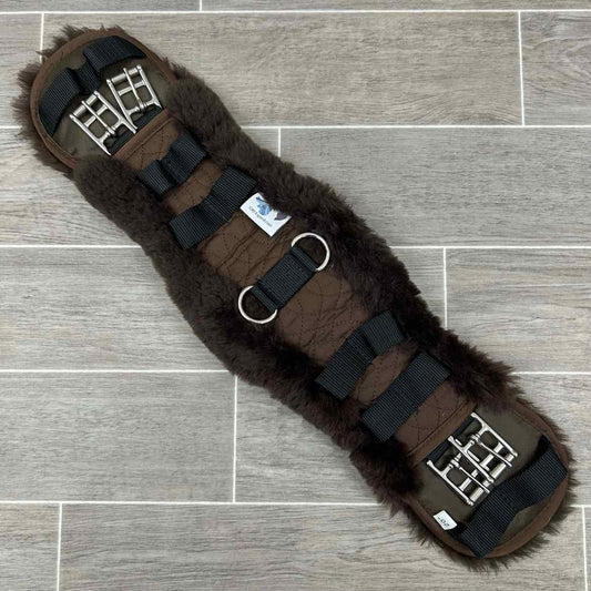 CAS Equestrian Sheepskin Girth, Brown, 20"