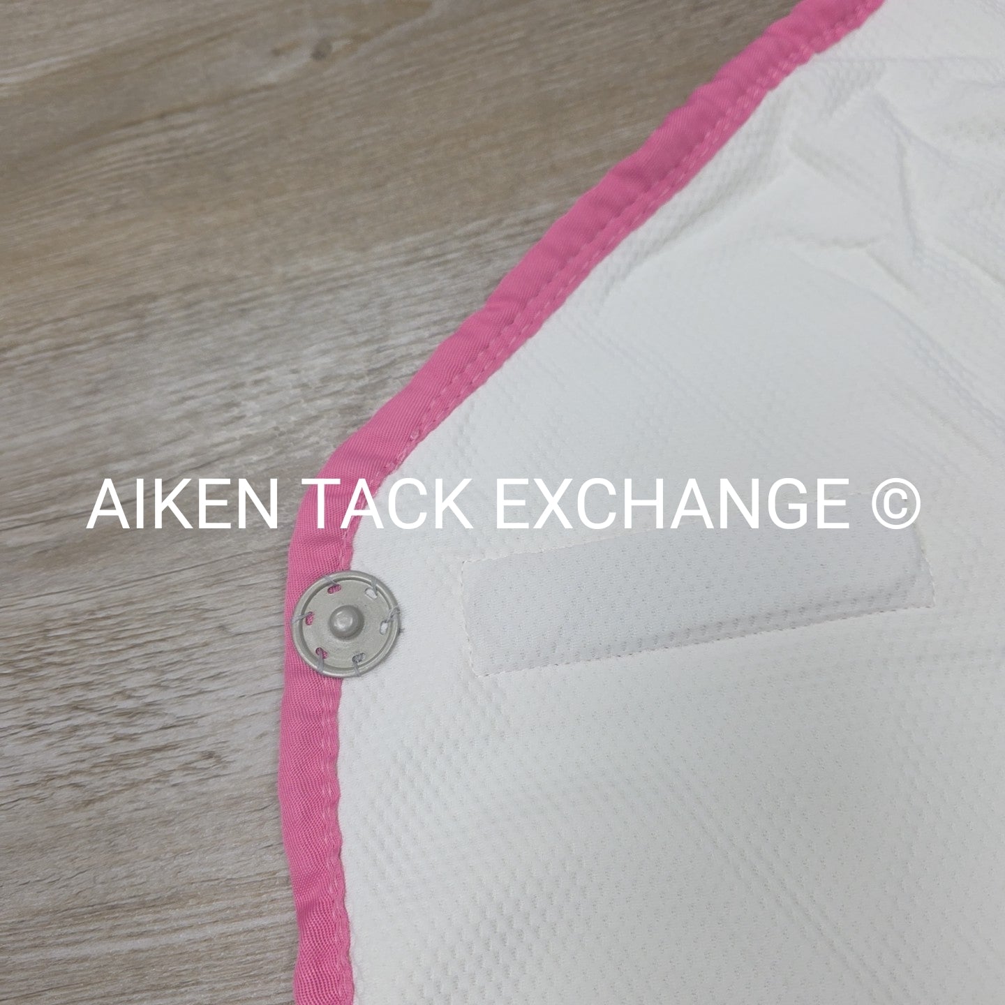 Fenwick Equestrian Pop Star Dress Sheet Sporty Cooler, 68"
