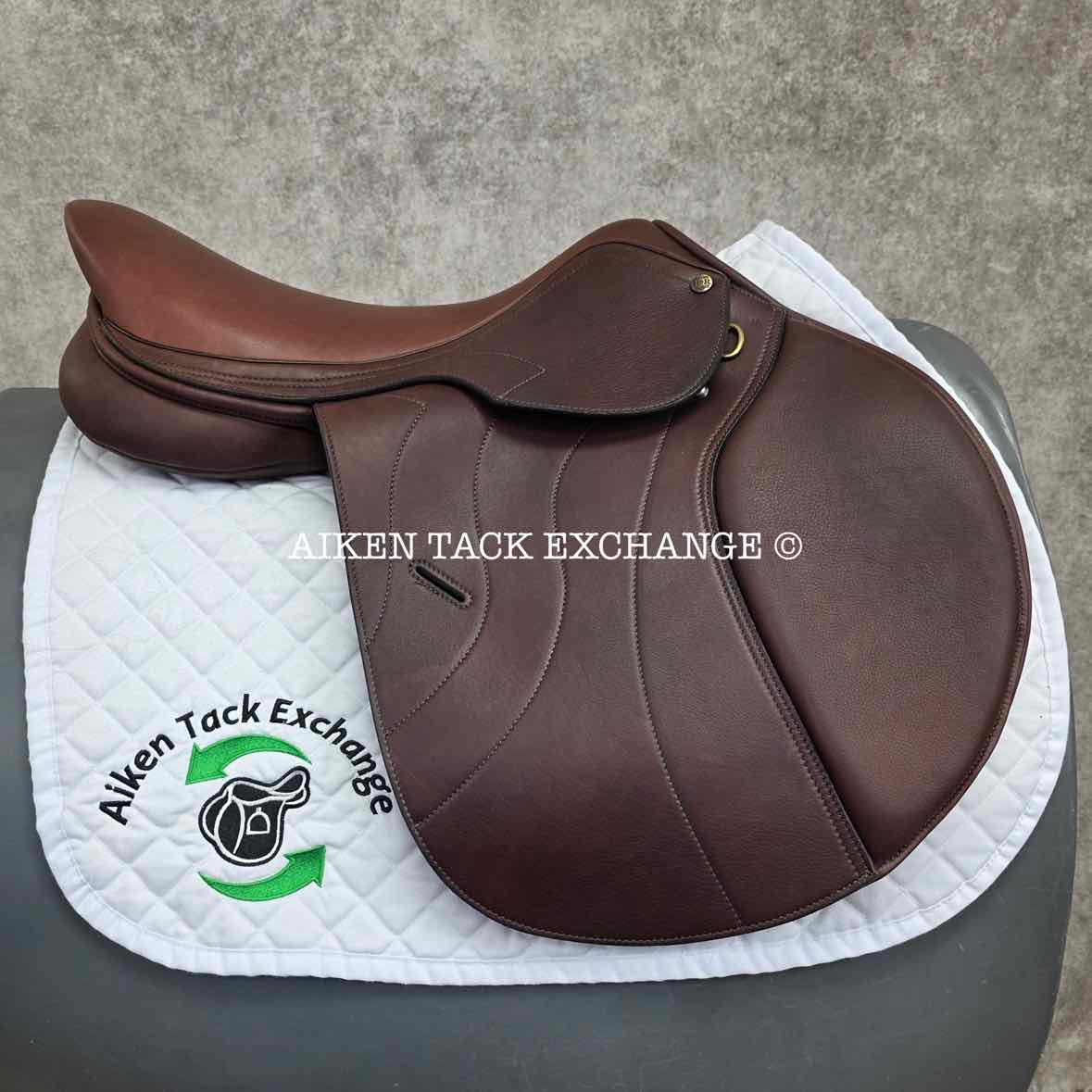 HDR - Henri de Rivel Laureate IGP Close Contact Jump Saddle, 18.5" Seat, Adjustable Tree - Changeable Gullet, Wool Flocked Panels
