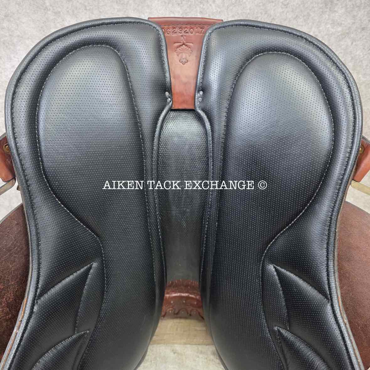 2017 Foxtrot USA Harmony Western Dressage Saddle, 16" Seat, Semi-Wide Tree