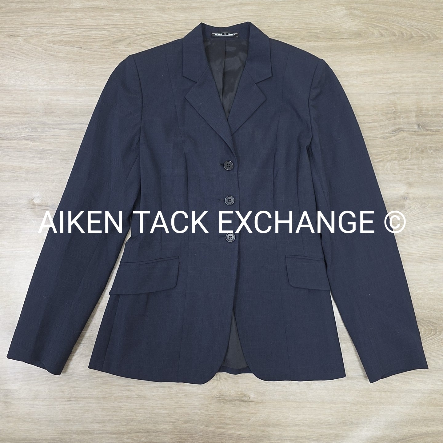 Tailored Sportsman Show Coat, Size 4 R
