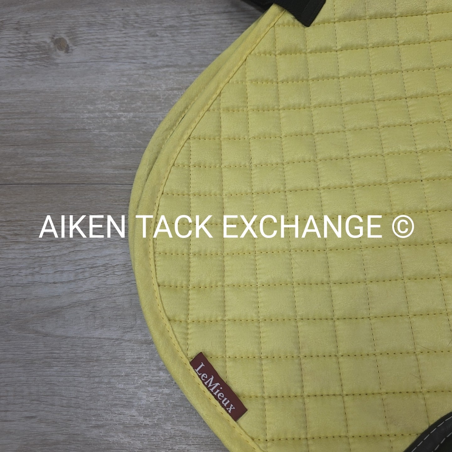 LeMieux Close Contact Square Saddle Pad, Large