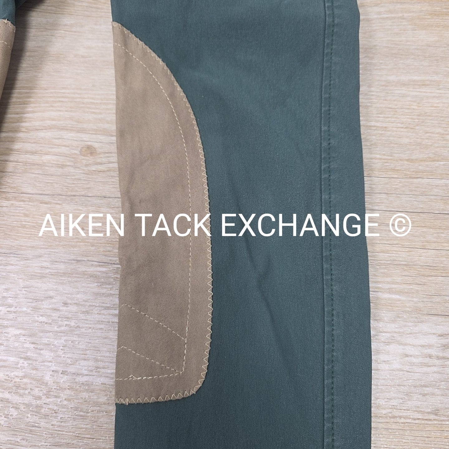 Tailored Sportsman Trophy Hunter Knee Patch Breeches, Size 12