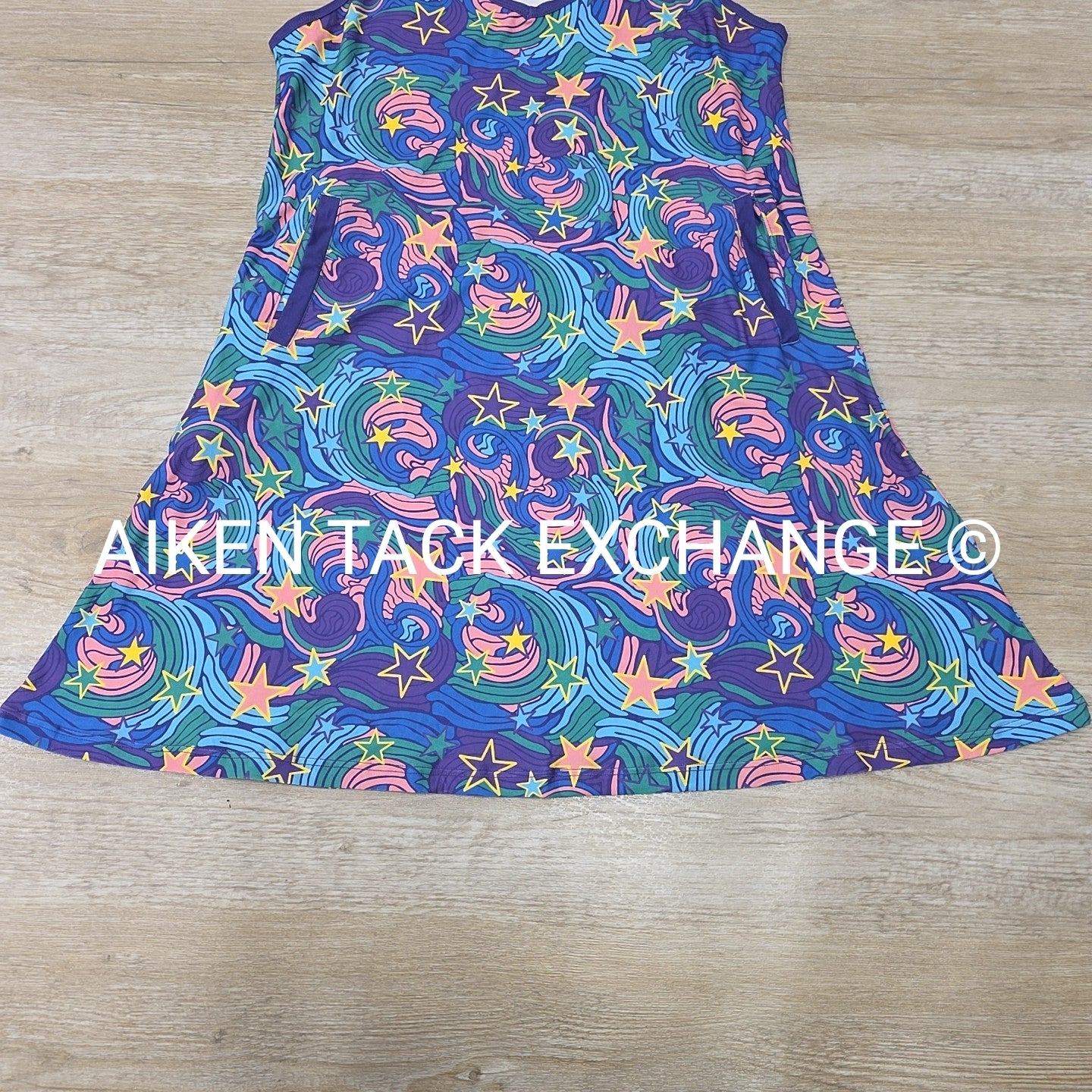 Pop Fit Cheek Boss Dress, Size Large