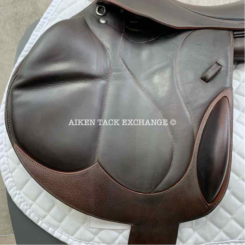 2017 Devoucoux Chiberta O Monoflap Jump Saddle, 17.5" Seat, 3AA Flap, Medium Wide Tree, D3D Panels, Full Buffalo Leather