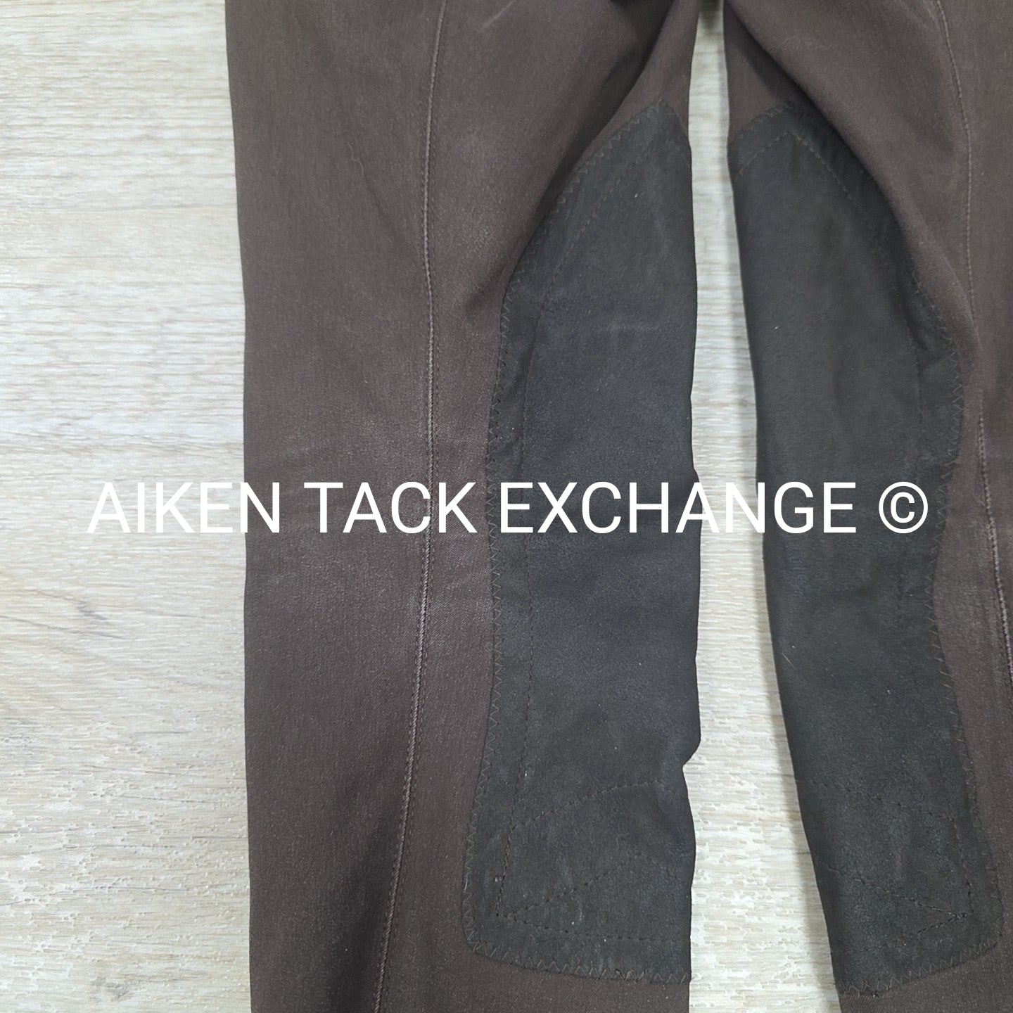 Tailored Sportsman Trophy Hunter Knee Patch Breeches, Size 24