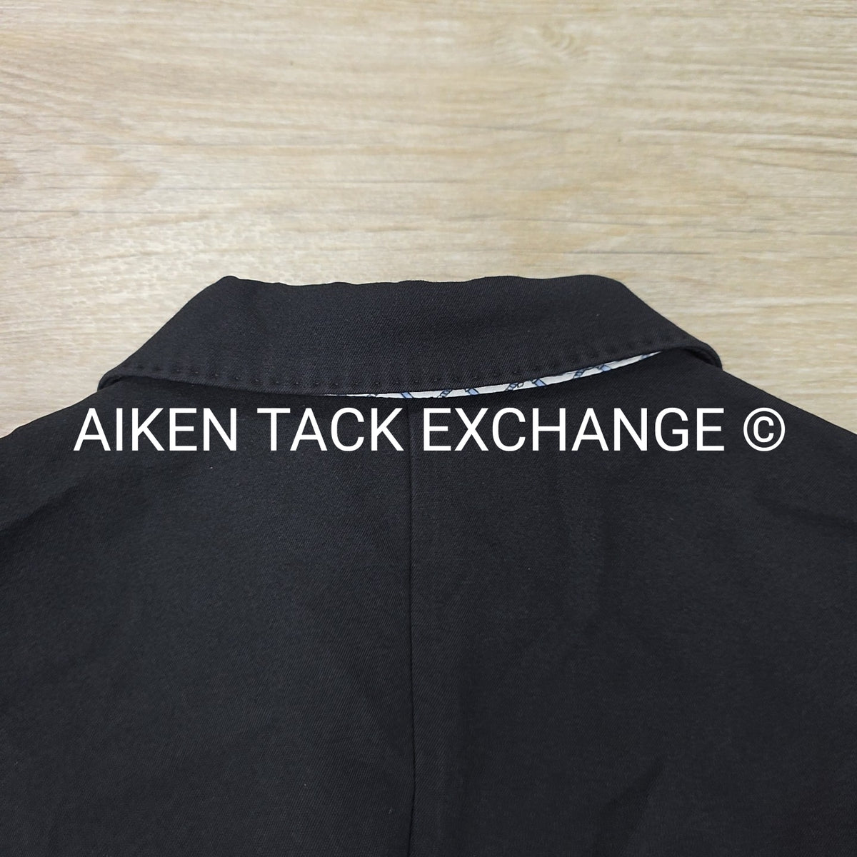 Animo Show Coat, Size US 8 / I 44