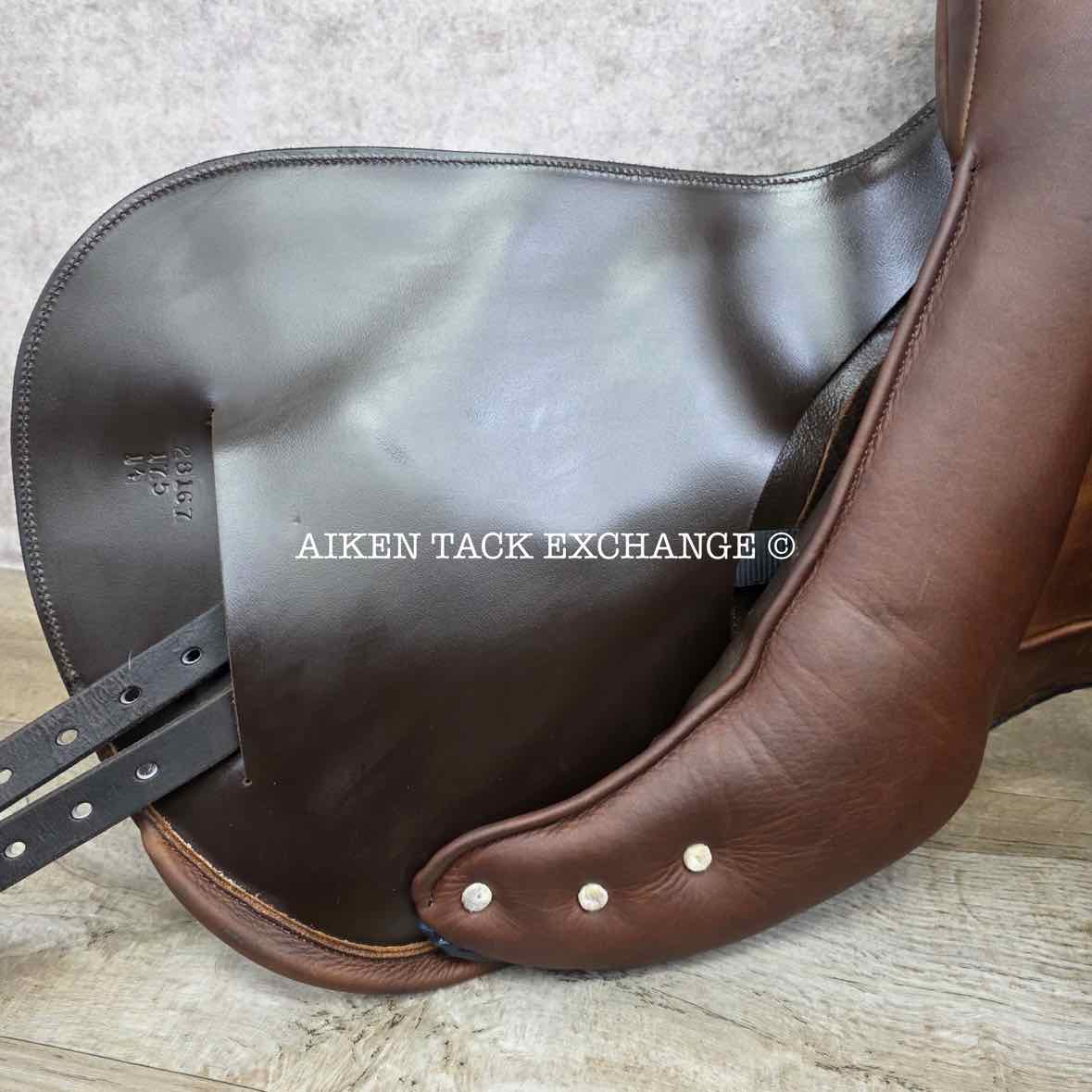 2022 Custom Saddlery Fleur De Lys Monoflap Jump Saddle, 17.5" Seat, Adjustable Tree, Wool Flocked Panels