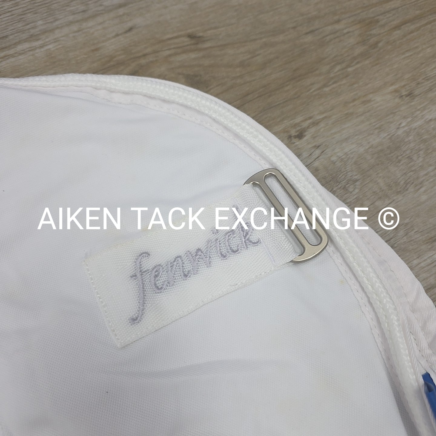 Fenwick Equestrian Therapeutic Jade Cooler, White (has marks), 82"
