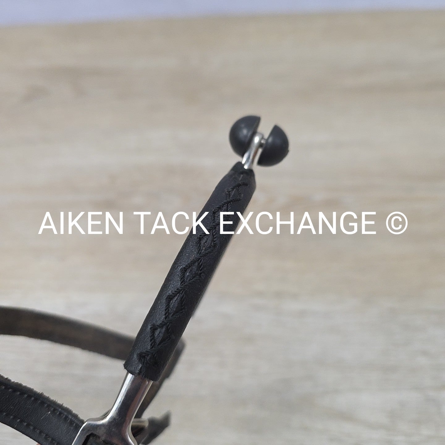 Leather Wrapped Short Neck Roller Spurs with Leather Spur Straps, 3/4' Neck