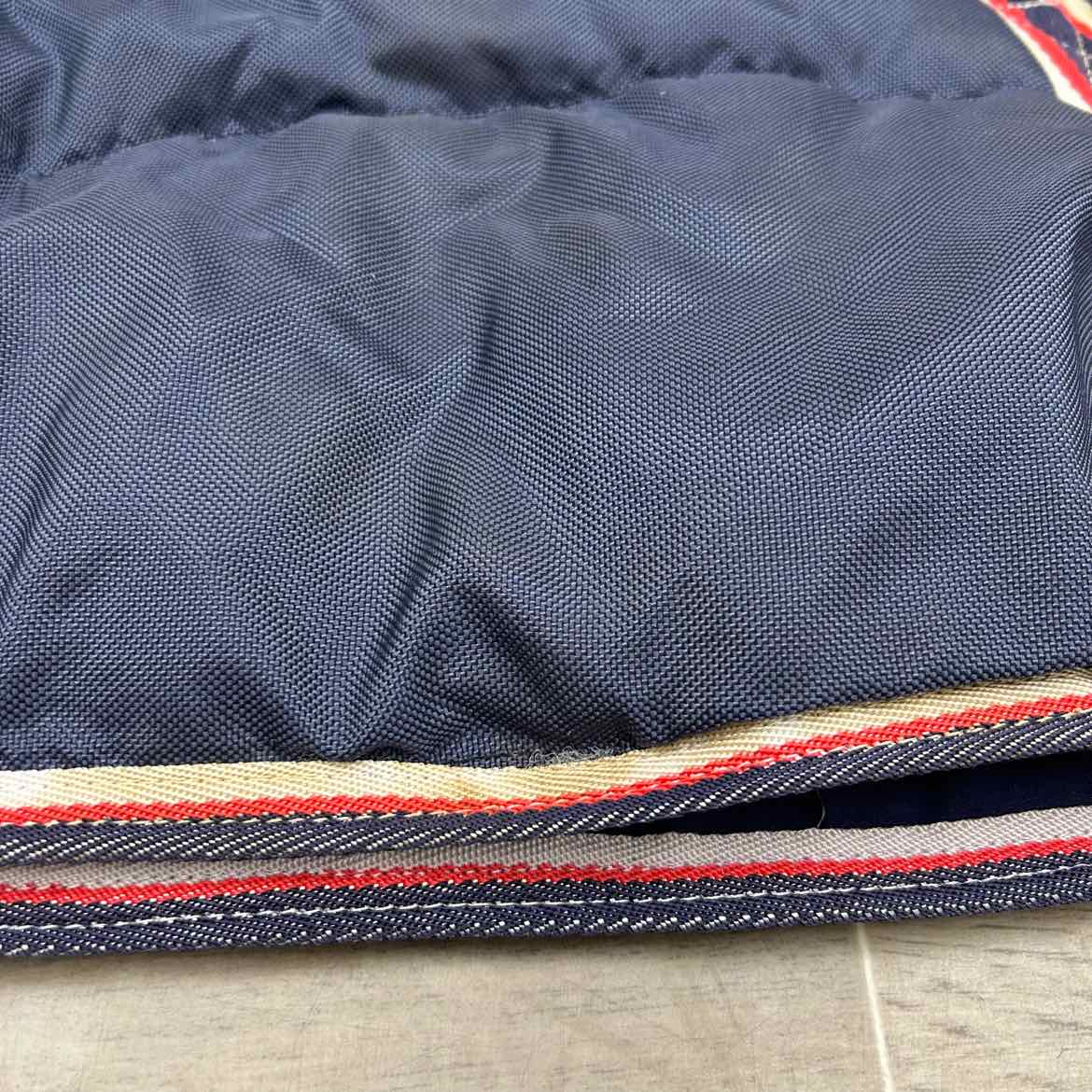 Diamond Horse 200G Fill Stable Blanket 81"