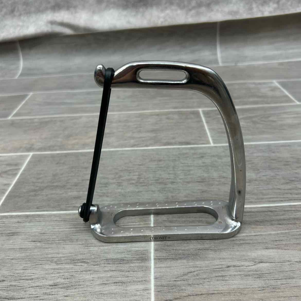 Coronet Peacock Safety Stirrup Irons 4.75" (No Pads)