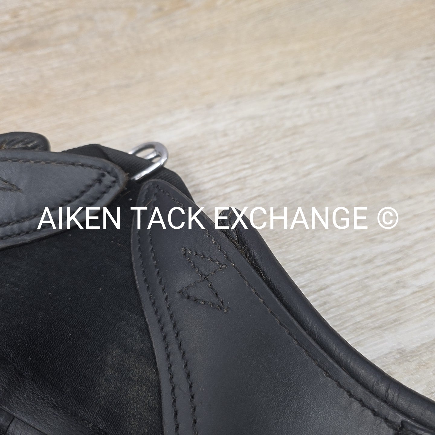 Total Saddle Fit StretchTec Shoulder Relief Girth with Leather Liner, Black, 20"