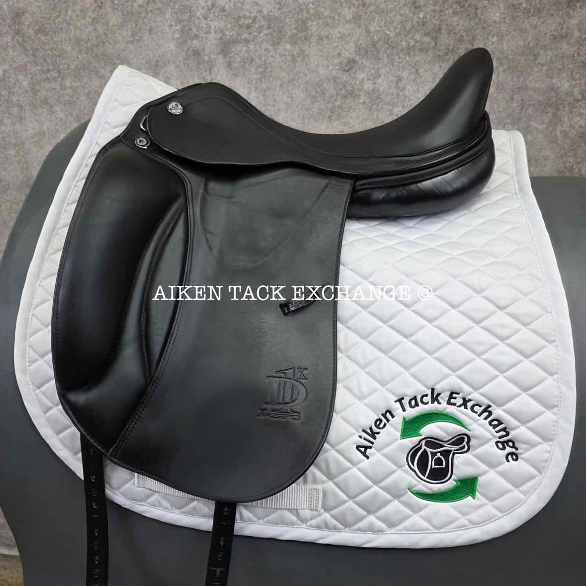 2016 Prestige X-D1D K Zero Monoflap Dressage Saddle, 17" Seat, Wide Tree, Wool Flocked Panels