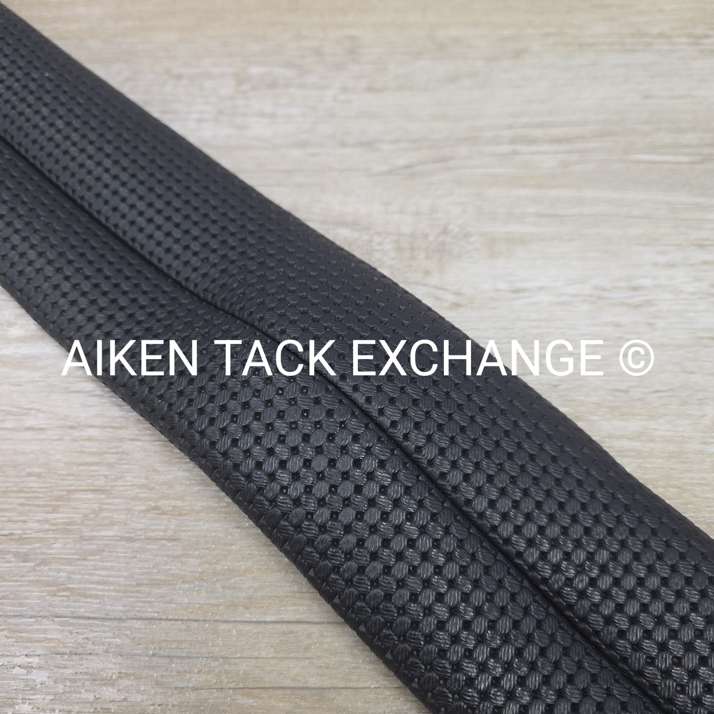 Wintec Short Girth, Black, 28"