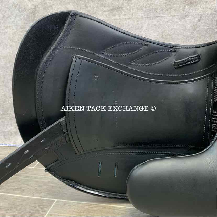 2022 JC Performance Line P2 Monoflap Dressage Saddle, 17.5" Seat, 34 Tree - MW