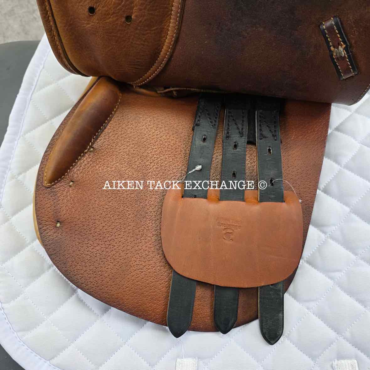 Beval LTD Close Contact Jump Saddle, 15" Seat, Medium Tree, Foam Panels