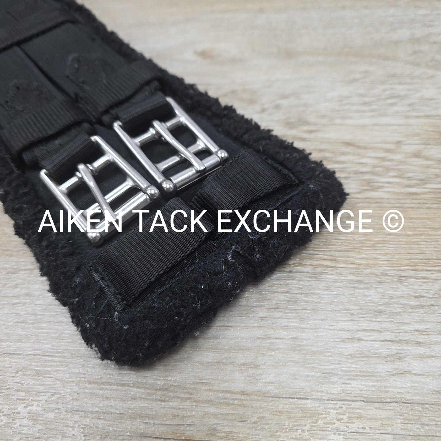 Lettia CoolMax Fleece Girth, Black, 30"