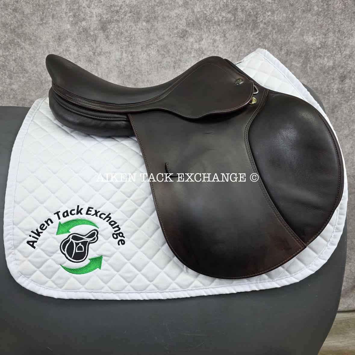 2012 Prestige Boston Close Contact Jump Saddle, 17" Seat, 33 Tree - Medium, Wool Flocked Panels
