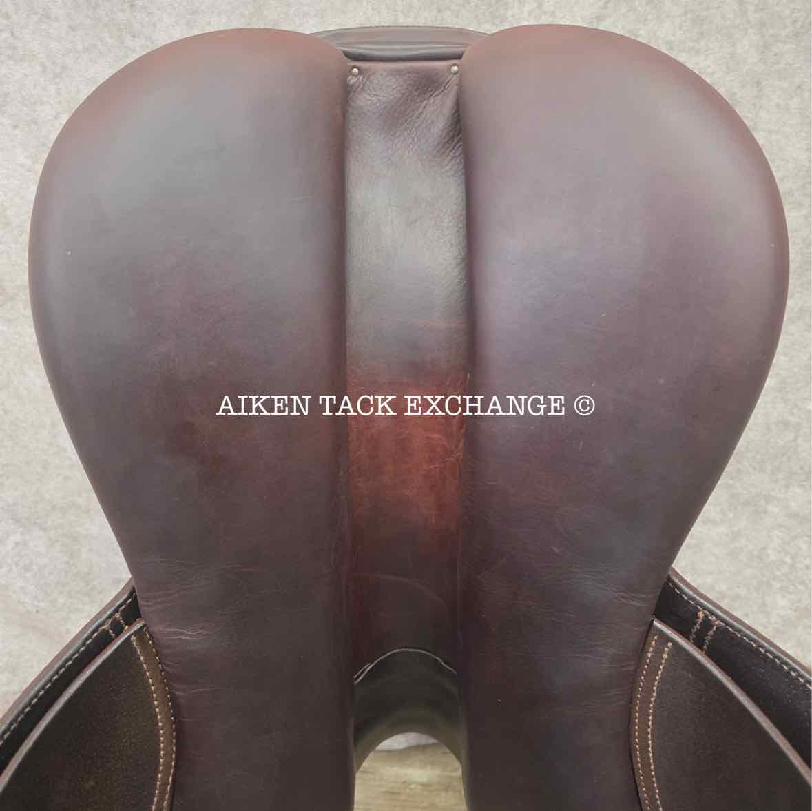 2017 Ovation San Telmo Close Contact Jump Saddle, 18" Seat, Adjustable Tree - XCH Changeable Gullet, Foam Panels