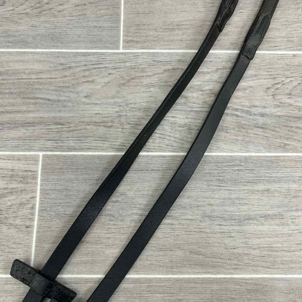 Stubben NT Leather Reins with Extra Grip Rubber Lining, Black, 55"
