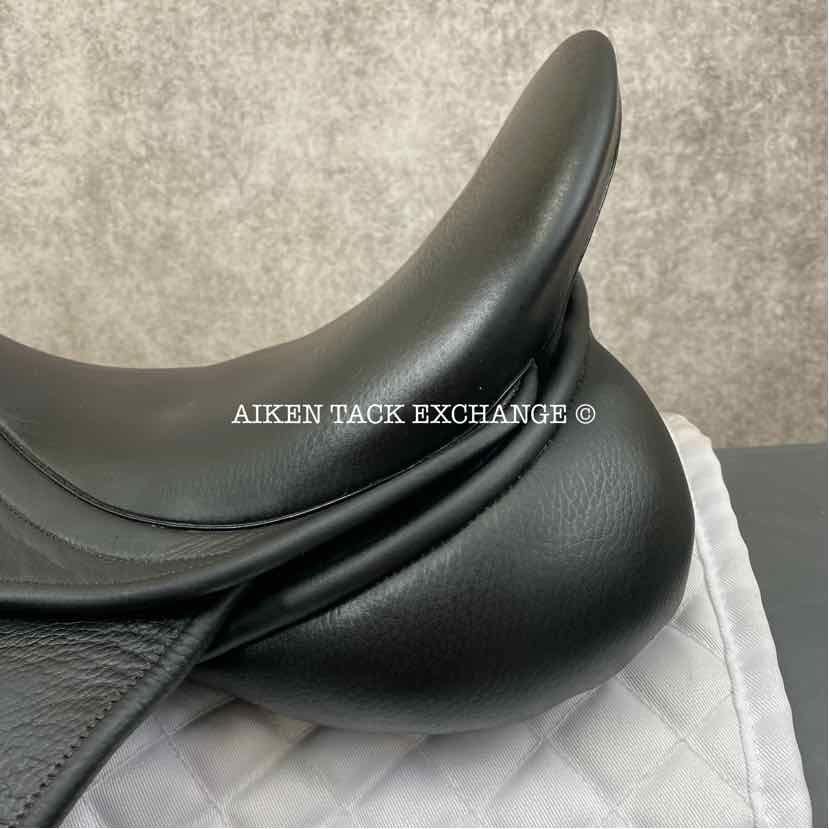 2009 County Perfection Dressage Saddle, 17" Seat, Forward Flap, Medium Tree, Wool Flocked Panels