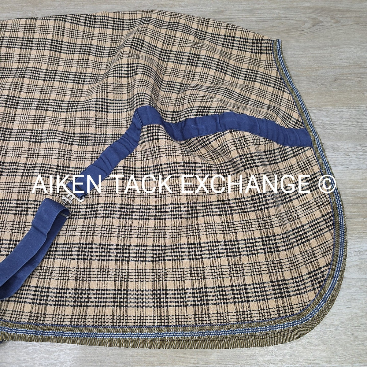 5/A Baker Original Stable Sheet, 72" (has blemishes)