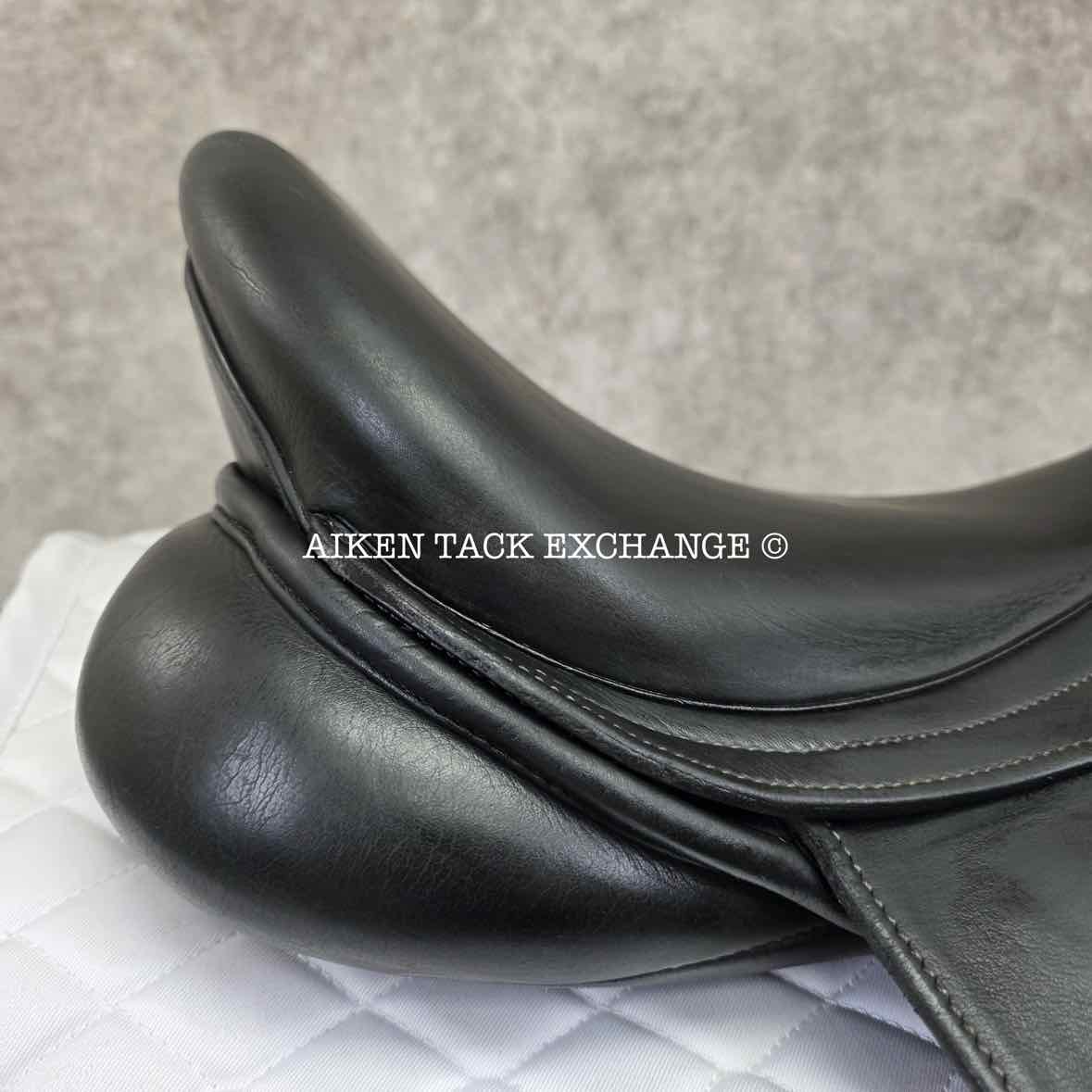 **SOLD** 2014 PDS Carl Hester Grande Alto Dressage Saddle, 17.5" Seat, Adjustable Tree - Changeable Gullet, Wool Flocked Panels