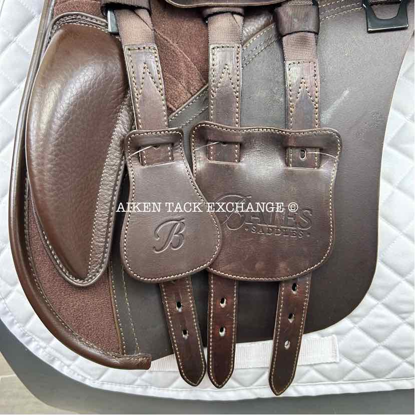 **SOLD** 2020 Bates VSD All Purpose Saddle with HART, 17.5" Seat, Adjustable Tree - Changeable Gullet, CAIR Panels