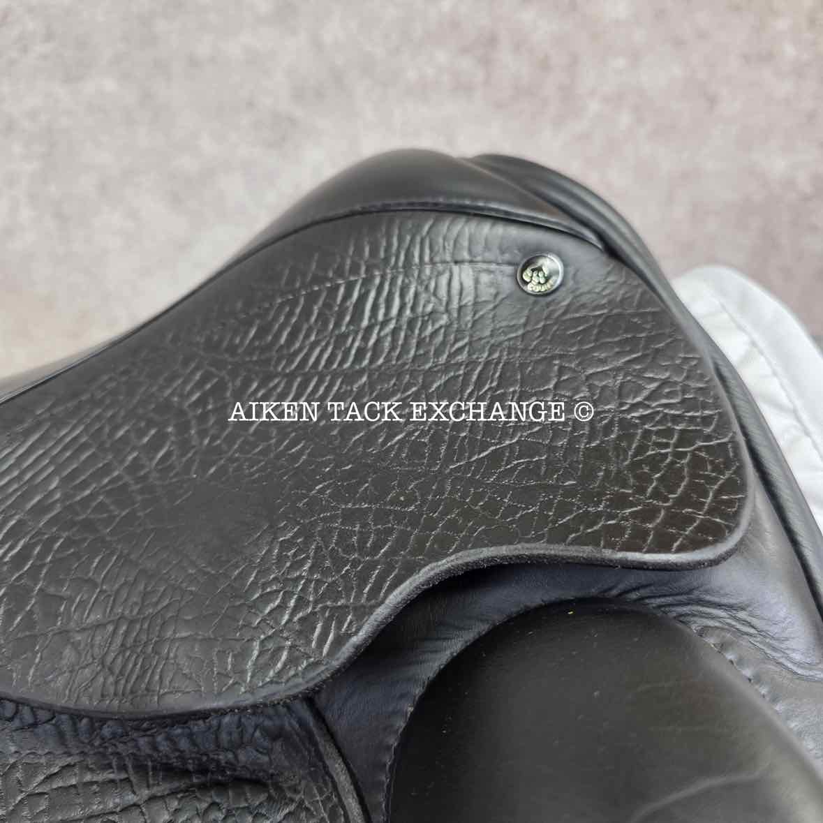 2020 County Epiphany Monoflap Dressage Saddle, 17.5" Seat, Medium Narrow Tree, Wool Flocked Panels