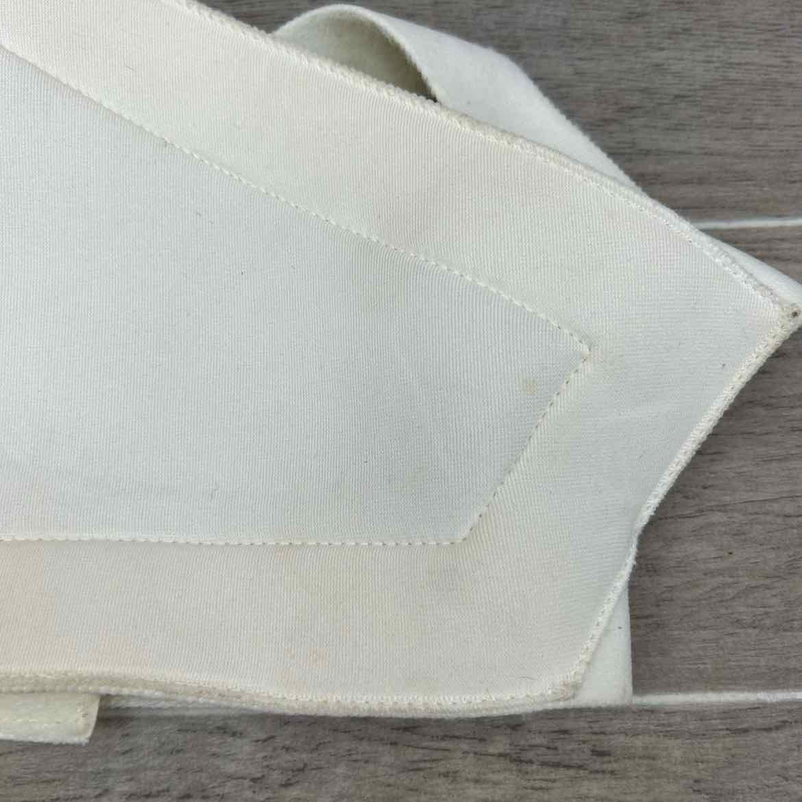 Equifit Shoulders Back, Size Adult