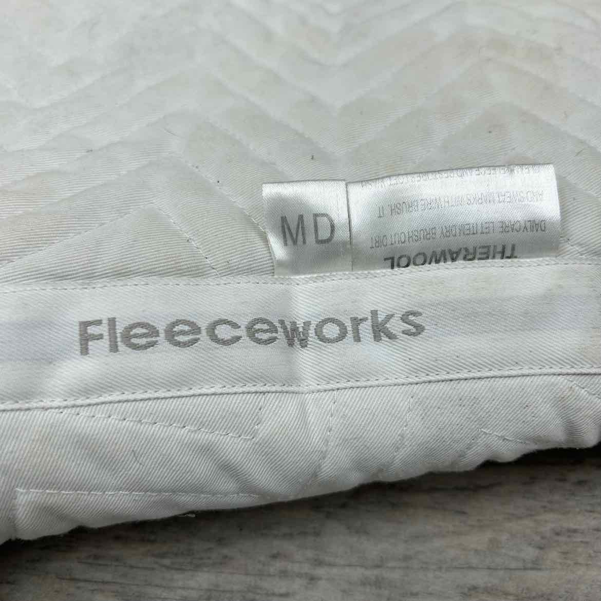 Fleeceworks Therawool Half Pad, Size Medium