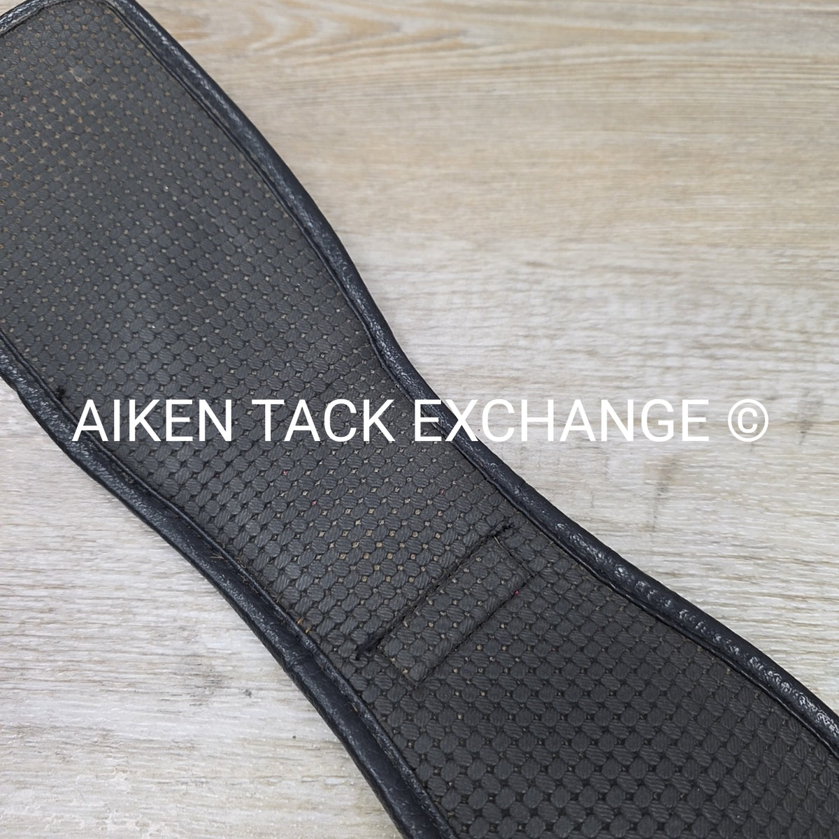 Ovation Airform Chafeless Dressage Girth, Black, 24"