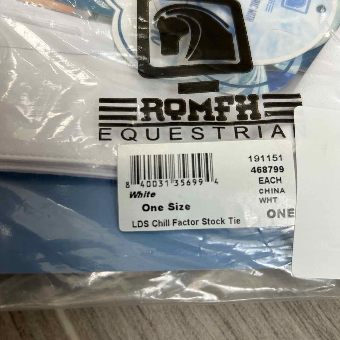 Romfh Pre Tied Stock Tie, White, One Size, Brand New