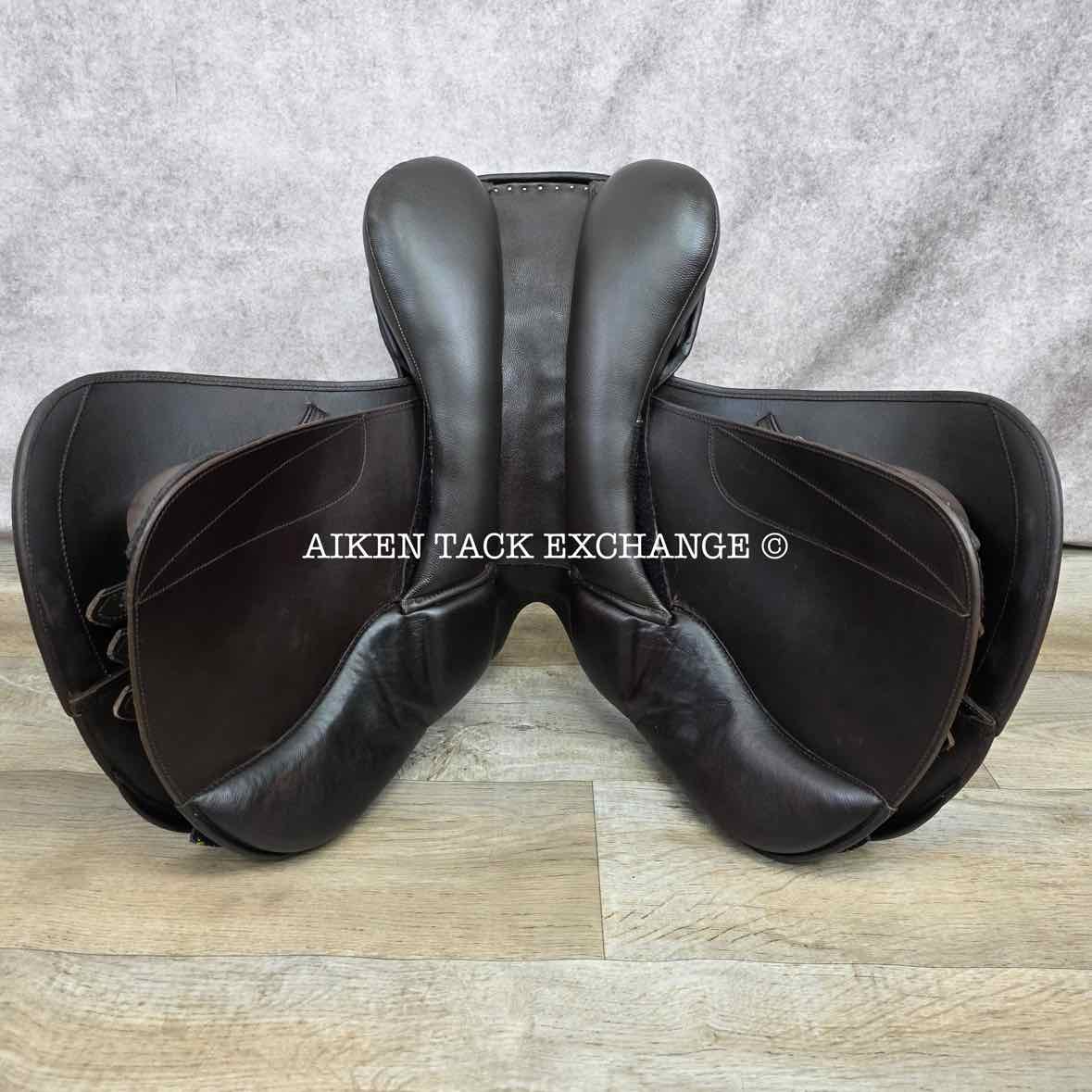 Pegasus Unicorn French Style Jump Saddle, 17.5" Seat, Auto-Adjusting Flex Tree