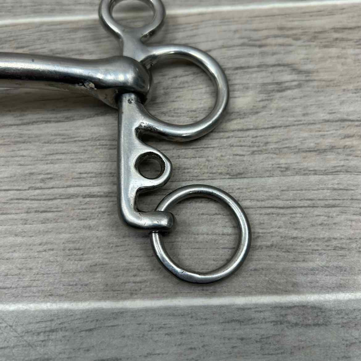 Mullen Mouth Pelham Bit 4.75' (No Hooks & Curb Chain)