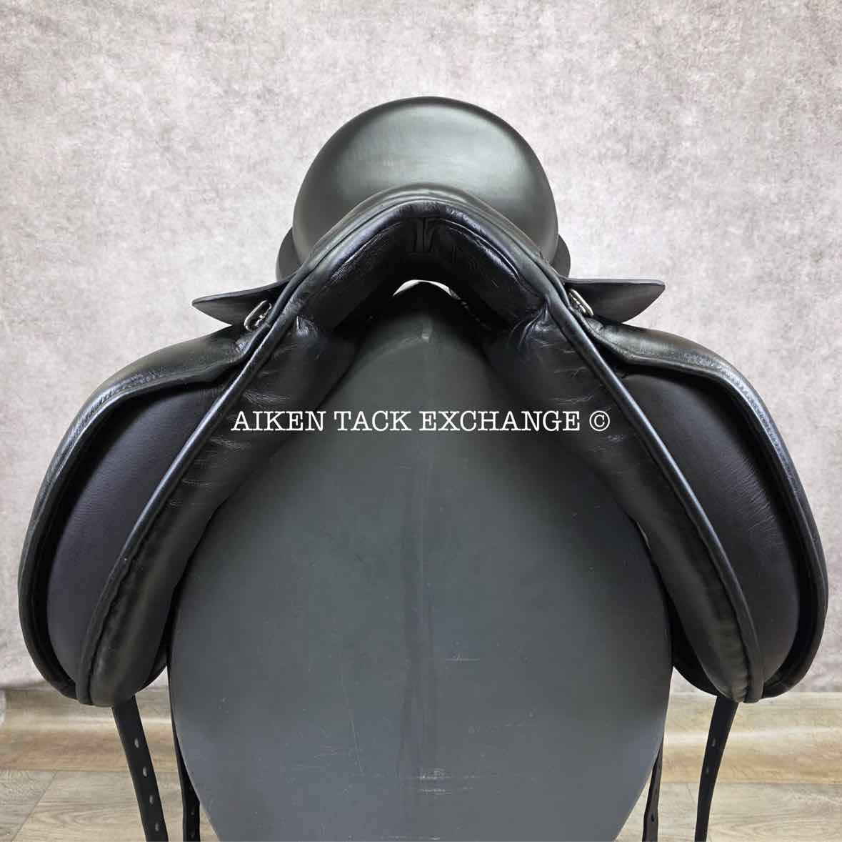 2018 Custom Saddlery Signature Steffen's Advantage Monoflap Dressage Saddle, 18" Seat, Adjustable Tree, Wool Flocked Panels