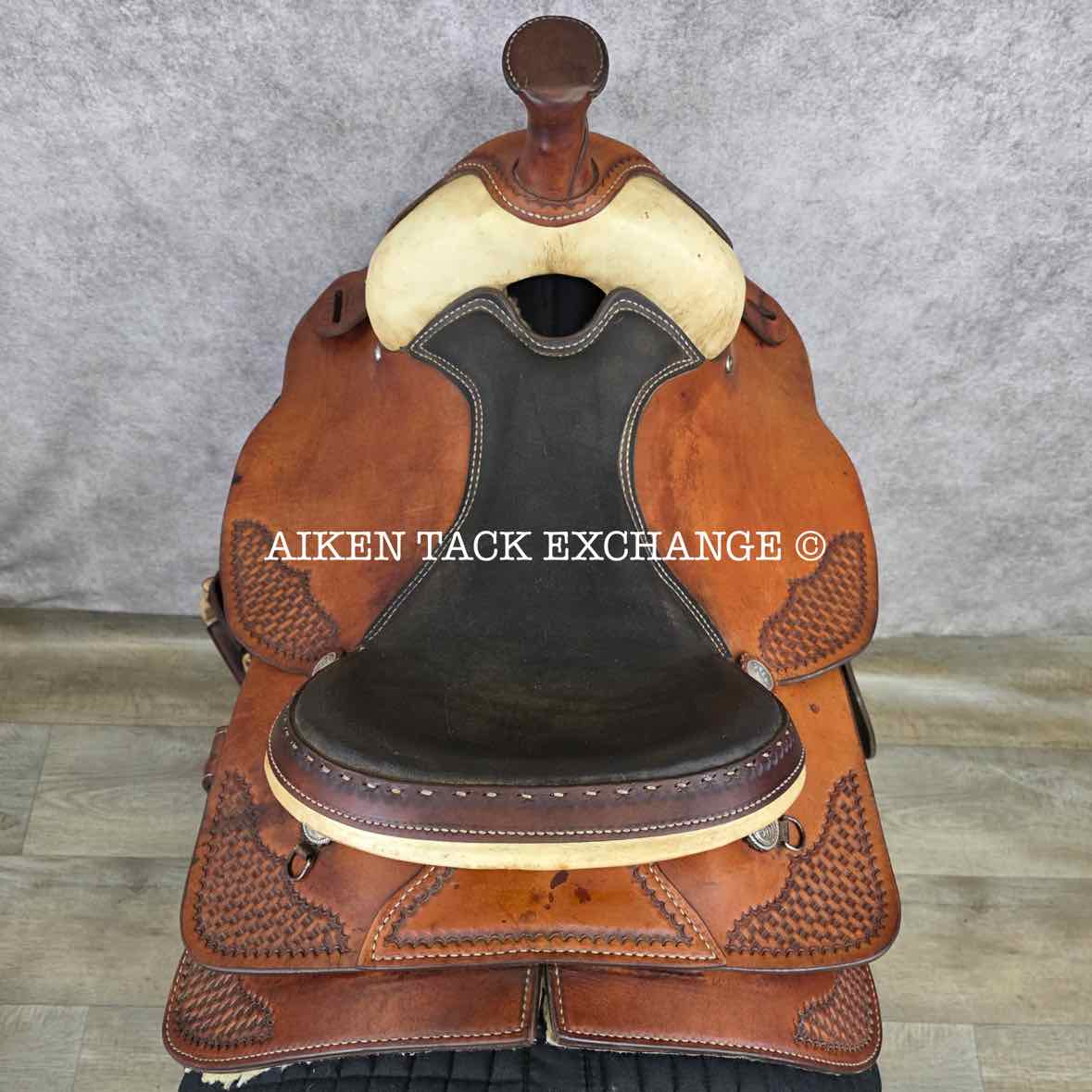AMB Western Saddle, 16" Seat, Wide Tree - Full QH Bars