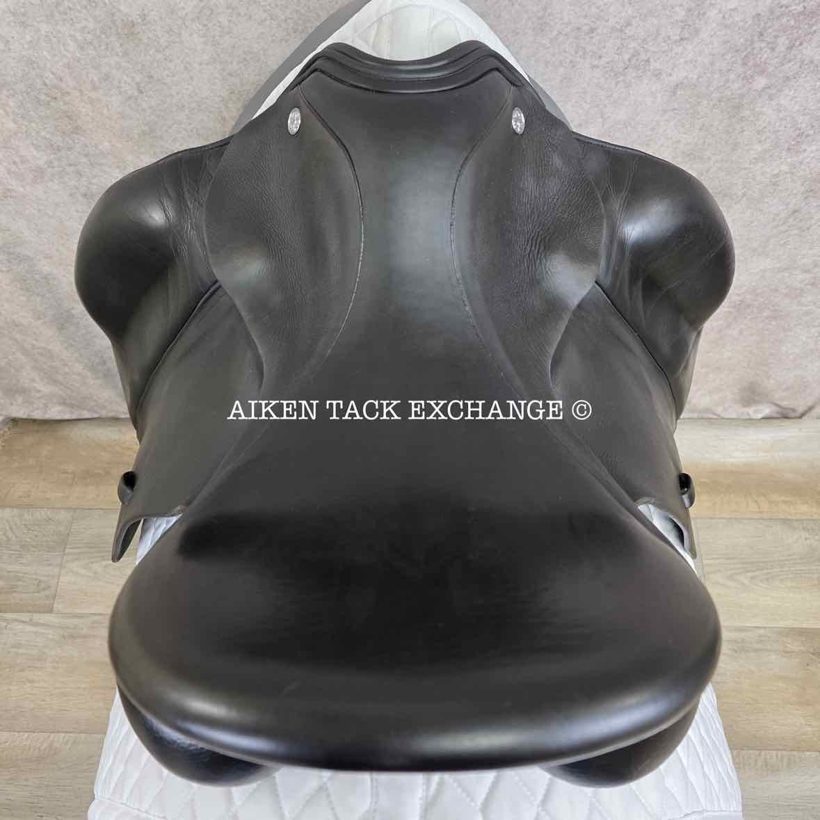 **SOLD** 2011 Trilogy Verago Elite Dressage Saddle, 18" Seat, Medium Wide Tree, Wool Flocked Panels