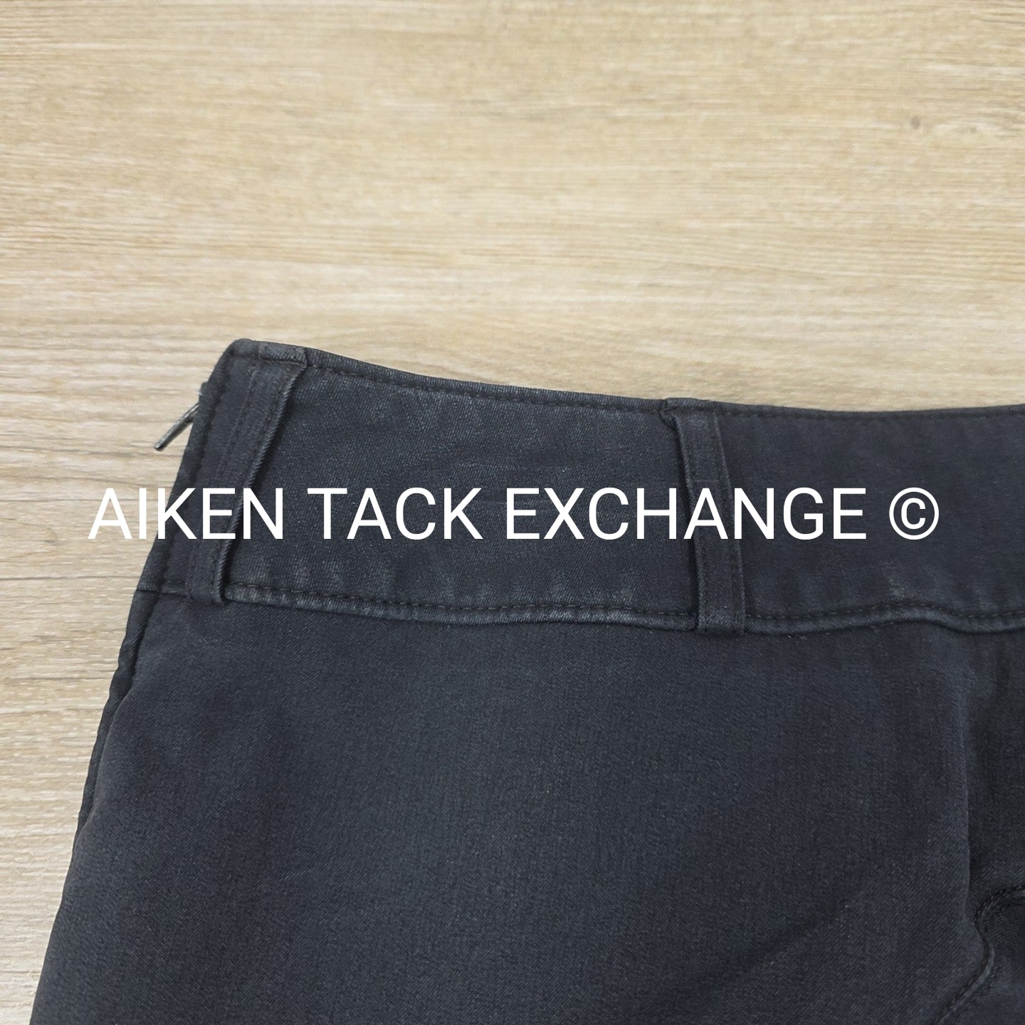 Tailored Sportsman Trophy Hunter Knee Patch Breeches, Size 36