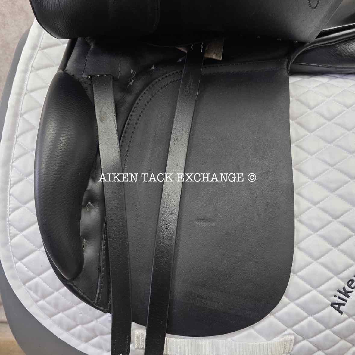 2006 Passier Corona Dressage Saddle, 18" Seat, Long Flap, Medium Wide Tree, Wool Flocked Panels