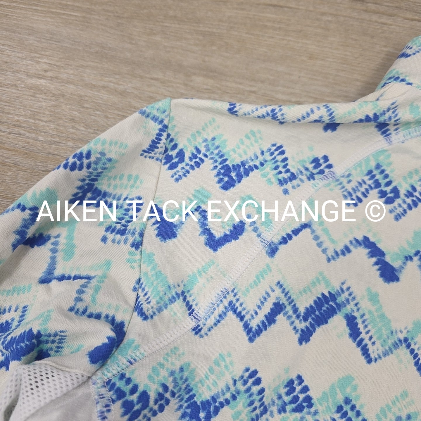 San Soleil Long Sleeve Sun Shirt, Size Medium